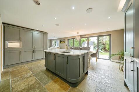 Kitchen/Diner/Family