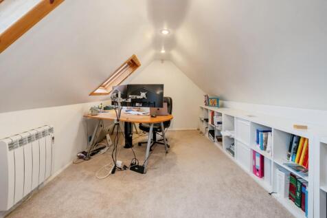 Office/Dressing Room