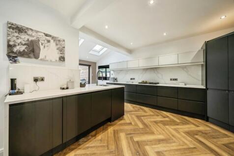 Kitchen/Diner/Family