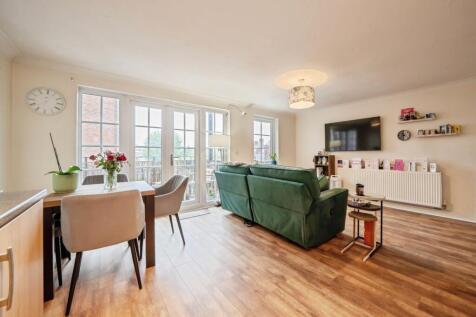 Dining/Living Room