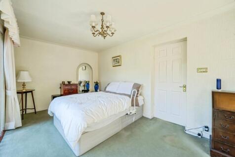 Lounge/Bedroom Four