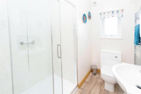 Beudy Canol Shower