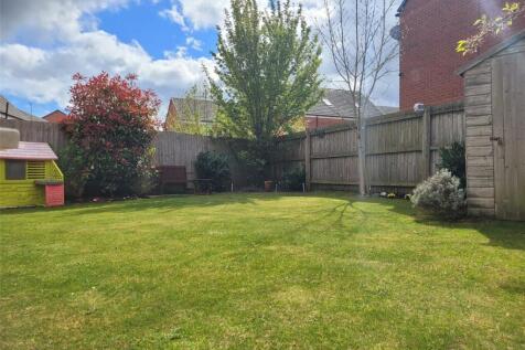 Enclosed Rear Garden