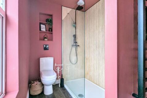 Bathroom B