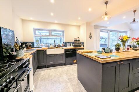 Kitchen B