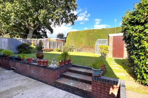 ashdown garden