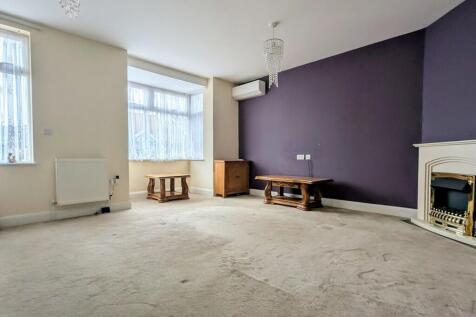 Lounge A