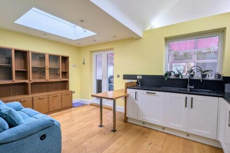 Kitchen B