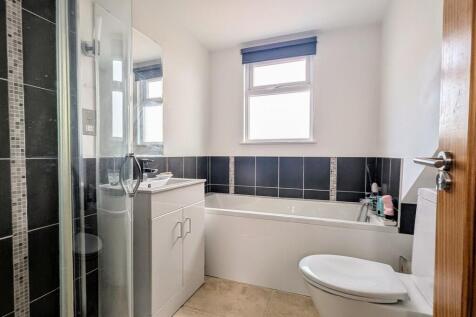 Upstairs Bathroom