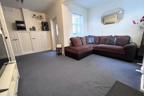 lounge 3