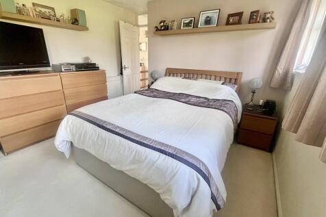 08ea6cf0-31f2-415...