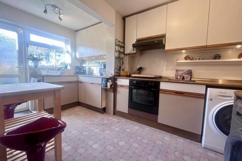 d429770a-ecae-4c6...