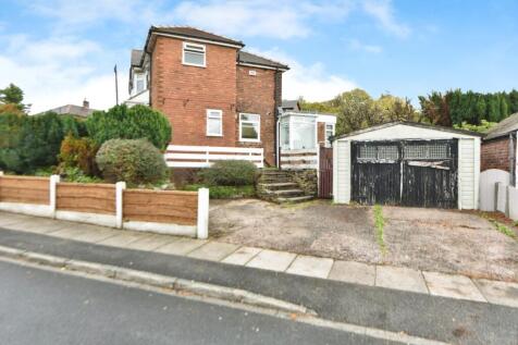 Garage/Driveway