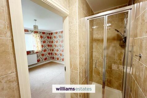 Bedroom One En-Suite