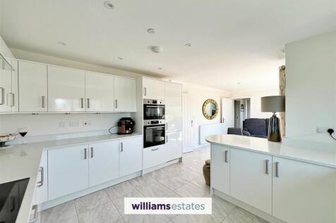 Open Plan Kitchen