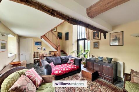 Cottage Living Room