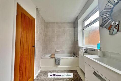 Downstairs Bathroom