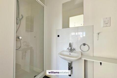 Bedroom One En Suite