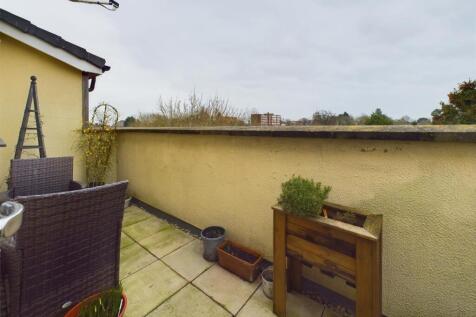 CAM04907G0-PR0066-STILL012.jpg