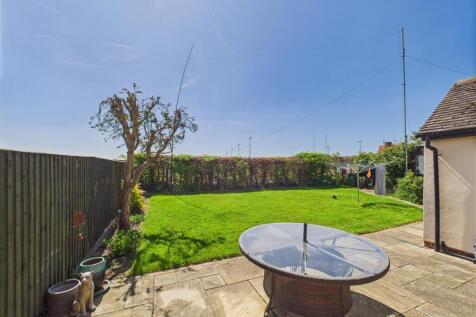 CAM04907G0-PR0158-STILL005.jpg