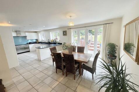 Kitchen/Diner and Open Plan Living