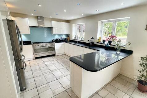 Kitchen/Diner and Open Plan Living