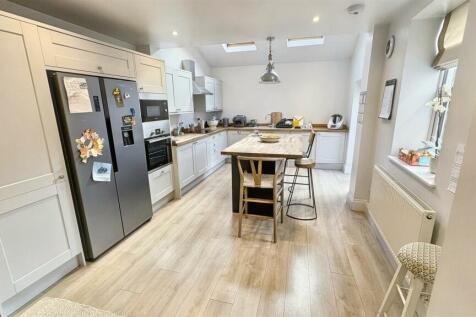 Open Plan Living and Kitchen Extension