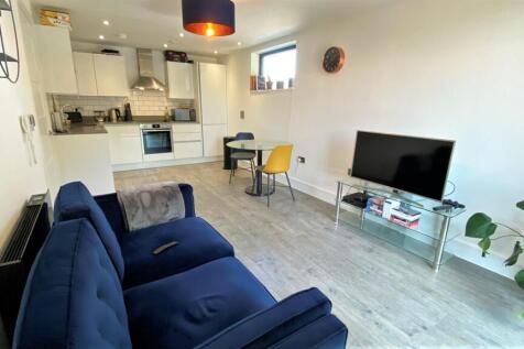 Open Plan Living and Kitchen