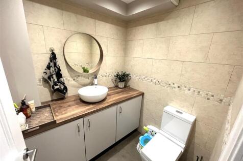 Ground Floor WC
