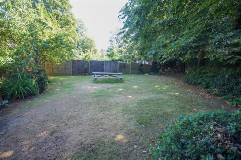 Communal Grounds