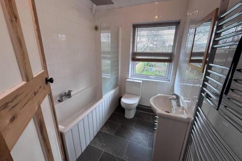 Bathroom .jpeg