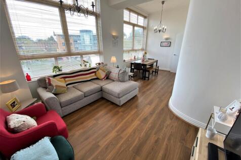 Living / Dining Room