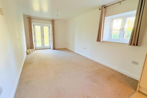 Open Plan Living/Kitchen