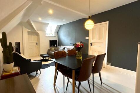 Living / Dining Room