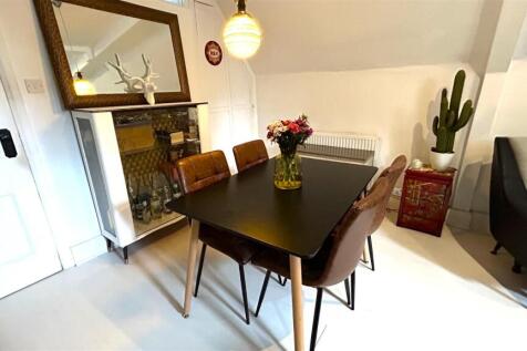Living / Dining Room
