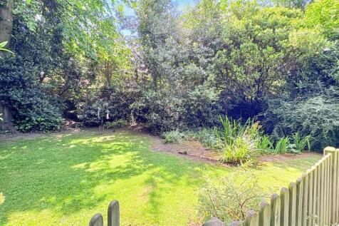 Communal gardens