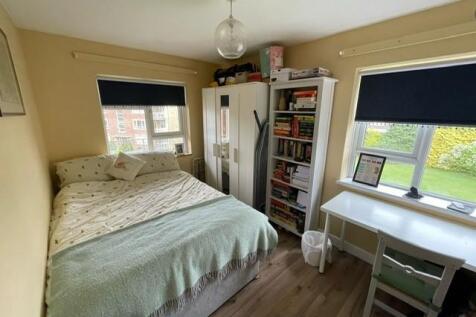 Bedroom 2.jpg