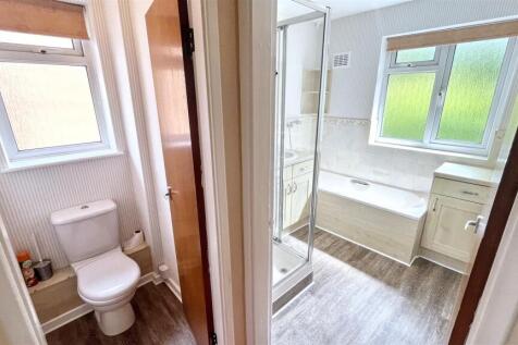 Separate WC