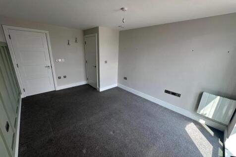 2nd bedroom shot 2.jpeg
