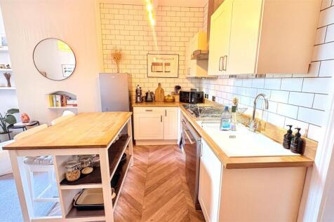 Open Plan Living/Kitchen