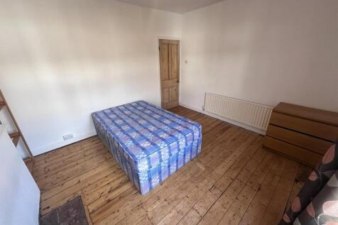 1st bedroom.jpeg