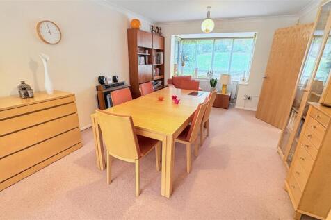 OPEN PLAN/LIVING DINING