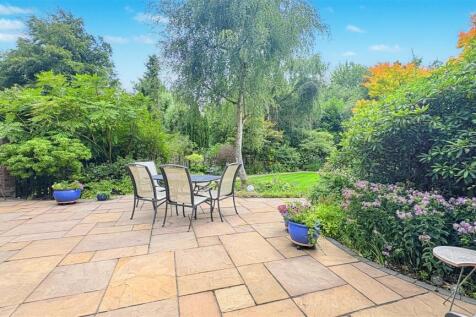 PATIO/GARDEN