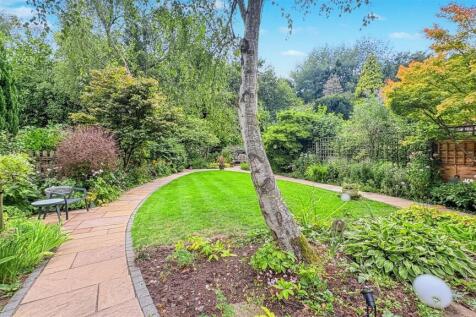 PATIO/GARDEN