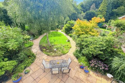 PATIO/GARDEN