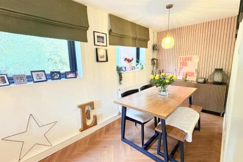 L-Shaped Living/Dining Room