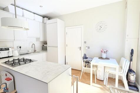 Open Plan Living/Kitchen