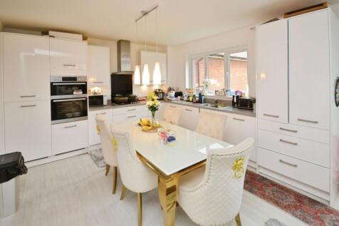 Kitchen/Family Room