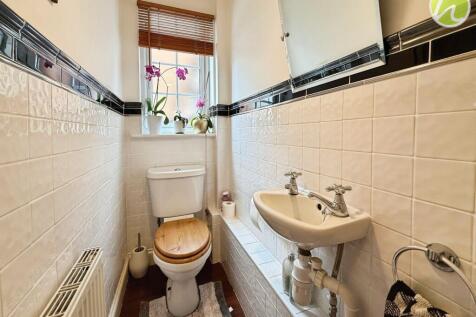 Ground Floor WC