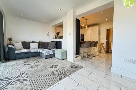 Dining Room/ Family Room
